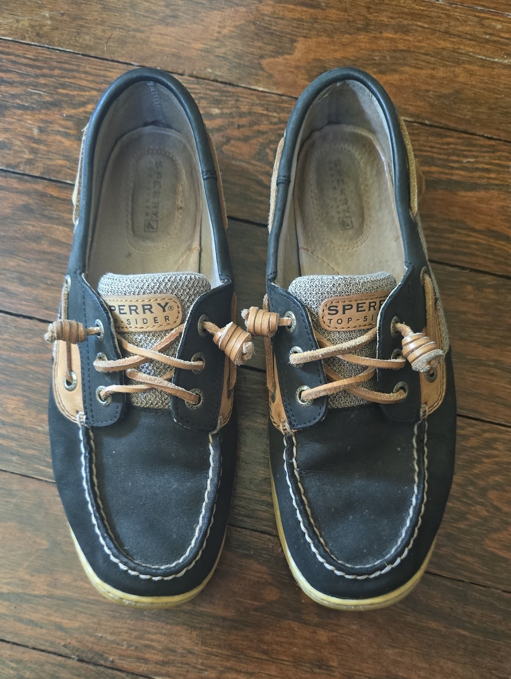 Sperry Women's Black and Tan Leather Moc Toe Boat Shoes